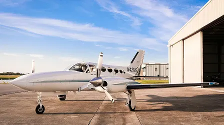 Cessna 421